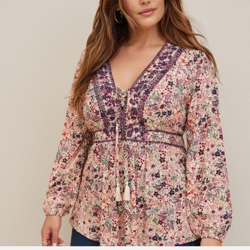 Torrid Floral Babydoll Top Womens 2 Plus Size Lace Up